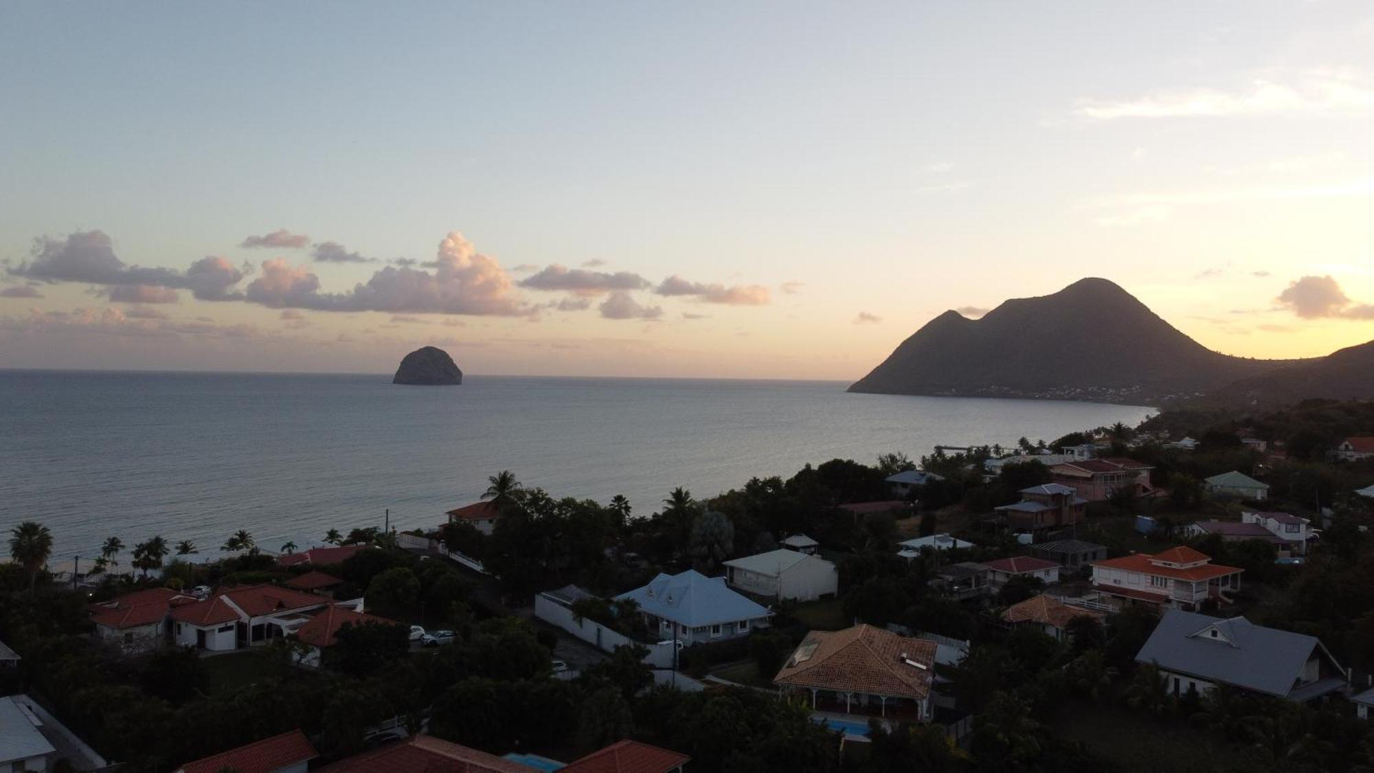 Martinique Studio Esca勒迪亚芒 外观 照片